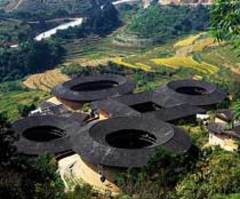 Les maisons en terre « tulou » entrent dans la liste du Patrimoine Mondial de l'Unesco - Batiweb