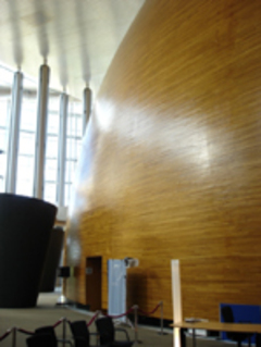 Négligé ! Un plafond est tombé sur le siège du Parlement européen de Strasbourg - Batiweb