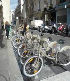 Vélib' en banlieue : les travaux ont commencé - Batiweb