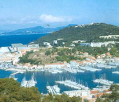 Vent de fronde des plaisanciers de Saint-Mandrier contre la CCI du Var - Batiweb