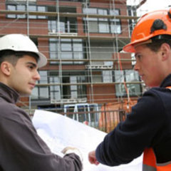 Embauche : faire travailler un mineur pendant l’été - Batiweb