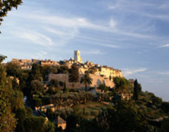 Evolution sur les budgets votés par les communes, les départements et les régions pour 2004. - Batiweb