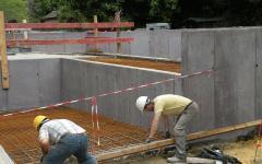 Béton chocolat pour les silos à déchets du Muséum  - Batiweb