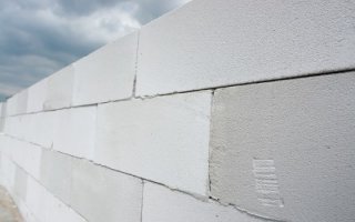 Quatre industriels français du bloc béton s'associent - Batiweb