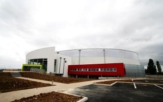 Prouesse technique pour l’étanchéité du vélodrome de Bourges - Batiweb