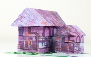 Transition énergétique : l'État mobilisera 10 milliards d'euros de financements - Batiweb