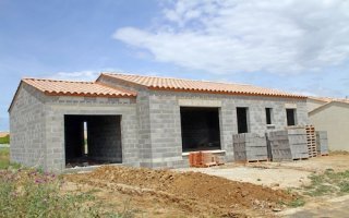 Construction : les mises en chantier reculent toujours - Batiweb