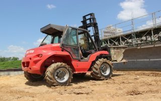 Manitou relève ses objectifs 2014 après un 3T positif - Batiweb