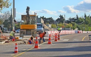 En octobre, le climat se détériore dans les travaux publics (Insee) - Batiweb