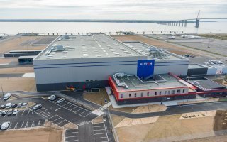 (Vidéo) Visitez le site de construction d'éoliennes en mer d'Alstom - Batiweb