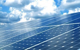 Energies renouvelables : une ferme solaire perchée dans les nuages - Batiweb