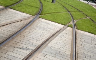 Au Royaume-Uni, le tramway revu par Colas - Batiweb