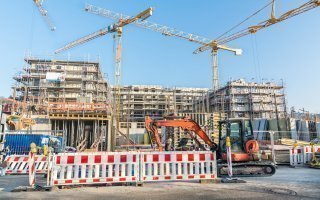 Construction : le dynamisme du non-résidentiel peine à compenser la baisse des logements - Batiweb