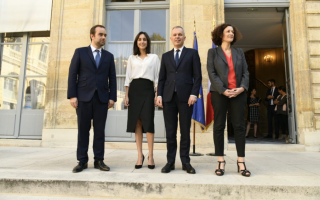 Feuille de route énergétique : François de Rugy s’engage pour le développement de l’éolien - Batiweb