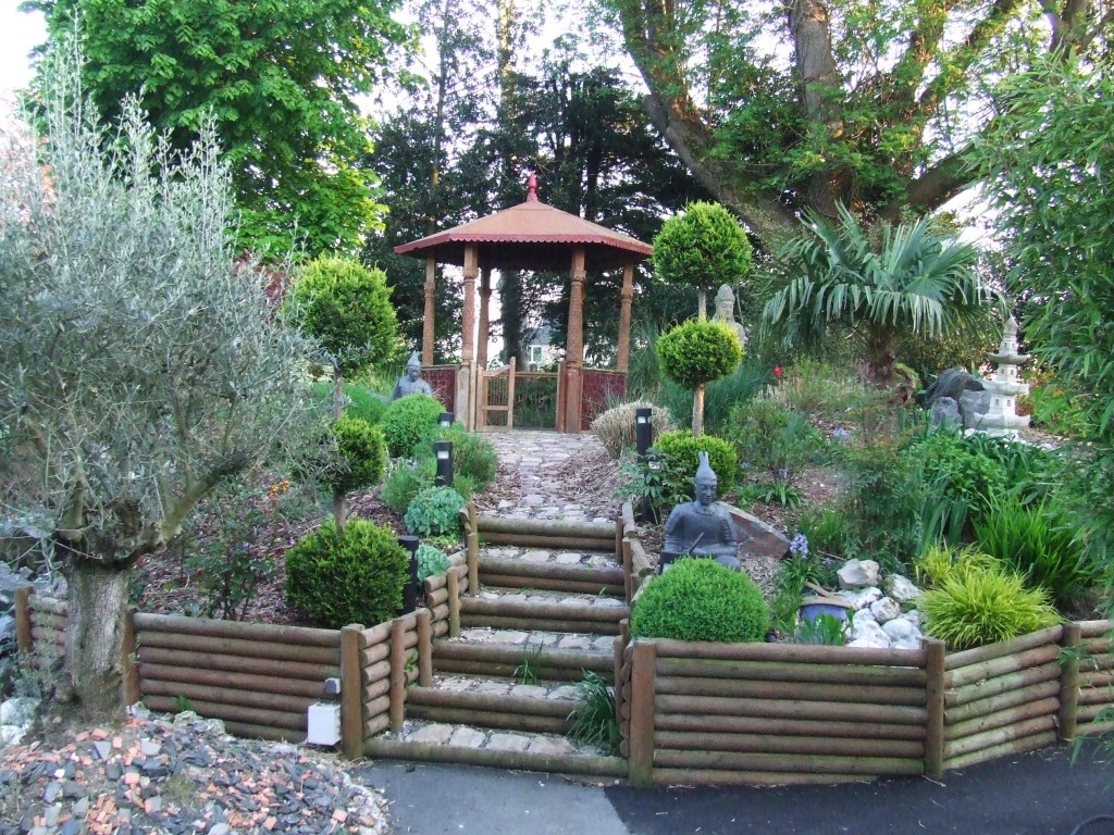 article cle Duesclin and co catégorie Nominations - Batiweb