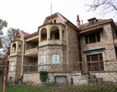 Sur la terre de l'Olympe, on ne sait que faire des palais - Batiweb