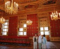 Sorti de l’enfer du feu, le Parlement rennais retrouve ses fastes - Batiweb