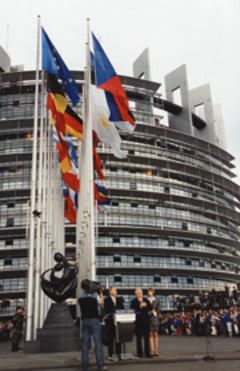 Bruxelles dans la gâchette des peintres - Batiweb