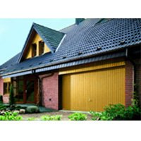 Porte basculante en bois massif - Batiweb