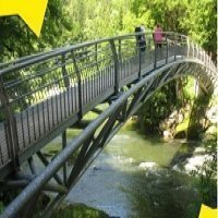 Passerelle et voie d'accès - Batiweb