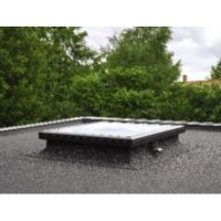 Fenêtre plane toits plats - Batiweb