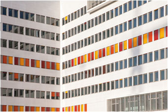 Pureté des matériaux et couleurs vives, des solutions signées VETISOL pour sublimer les façades ! - Batiweb