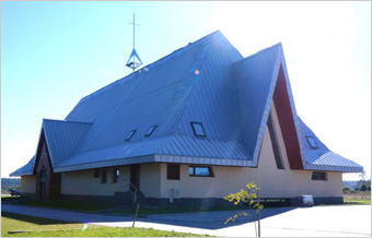 FAKRO équipe la 1ère église passive au monde - Batiweb