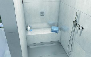 Envie de confort ? Installez une banquette de douche simplement avec wedi ! - Batiweb