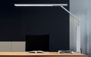 Lampe de travail PLUX, Parce que bien voir est toujours un plus ! - Batiweb