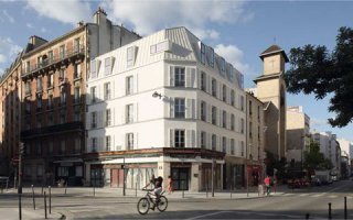 TECHNAL HABILLE DE 12 MENUISERIES SUR-MESURE VEC LA SURÉLÉVATION D’UN IMMEUBLE DE LOGEMENTS SOCIAUX À PARIS - Batiweb